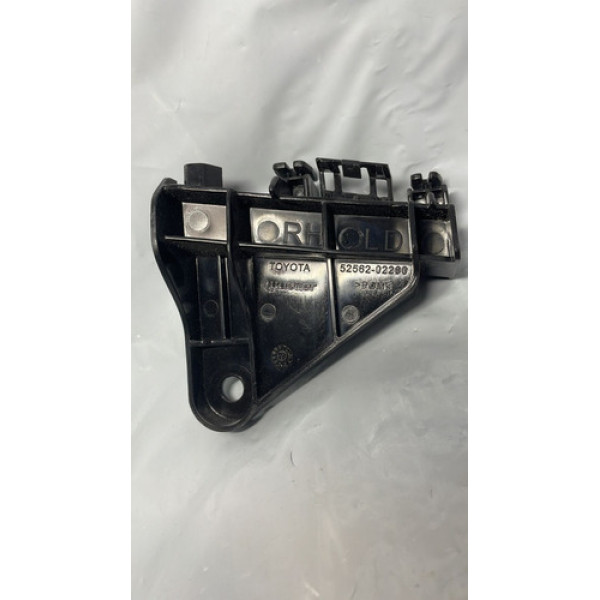 Guia Parachoque Traseiro Direito Corolla 2015 A 2018 