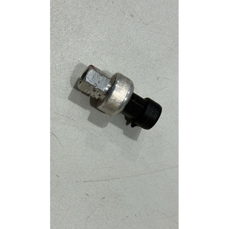 Sensor Pressostato Ar Mangueira Fiat Siena 2015 2016 2017 Sensor Pressostato Ar Mangueira Fiat Siena 2015 2016 2017