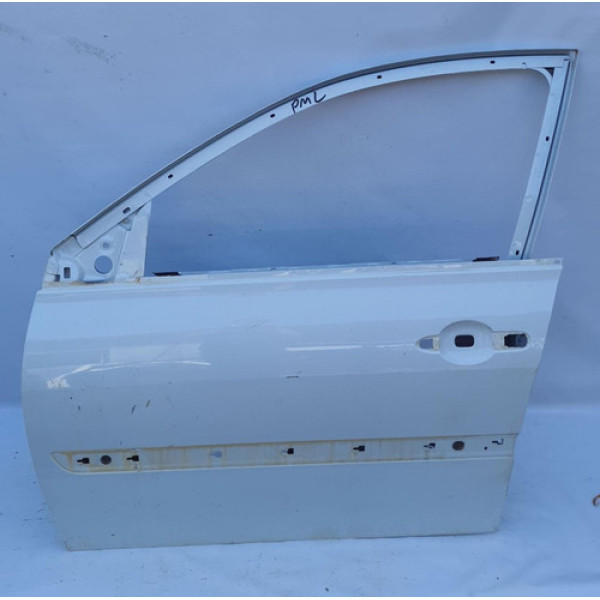 Porta Renault Megane 2007/2011 Dianteira Esquerda Detalhe