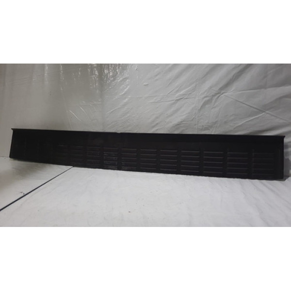 Cobertura Pisante Para-choque Traseiro Hilux 2006 A 2015