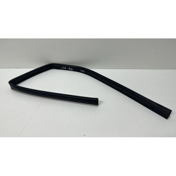 Borracha Guarnição Porta Traseira Hrv 2016/20 Compare 108cm