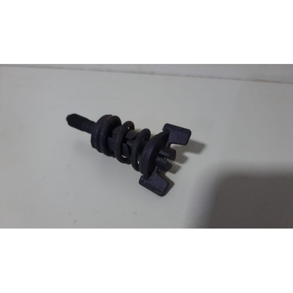 Parafuso Fixação Lanterna Traseira Novo Polo Virtus T-cross 