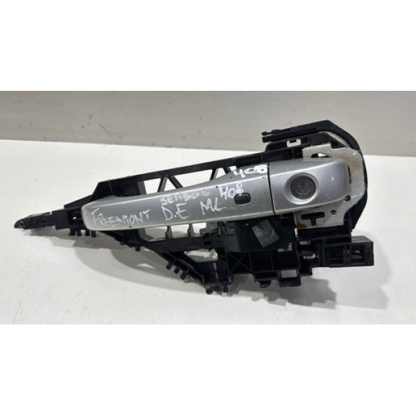 Maçaneta Externa Dianteira Esquerda Fiat Freemont