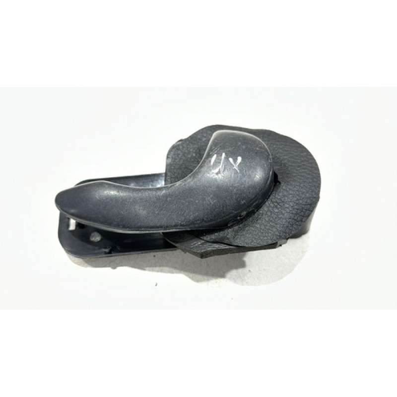 Maçaneta Interna Direita Fiat Palio Siena Strada 1996/2009 Maçaneta Interna Direita Fiat Palio Siena Strada 1996/2009