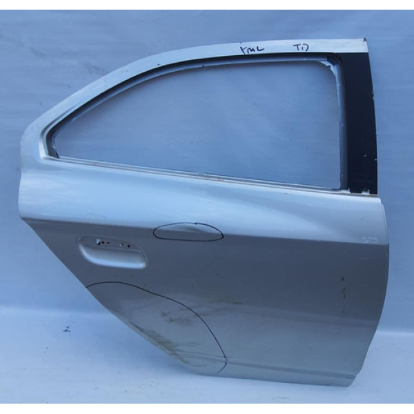 Porta Traseira Direita Chevrolet Onix Prisma 13/19 Detalhe