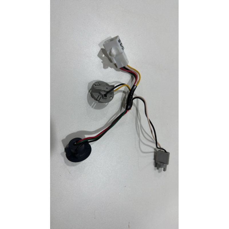 Chicote Soquete Lanterna Toyota Etios Hatch 2017 Original Chicote Soquete Lanterna Toyota Etios Hatch 2017 Original