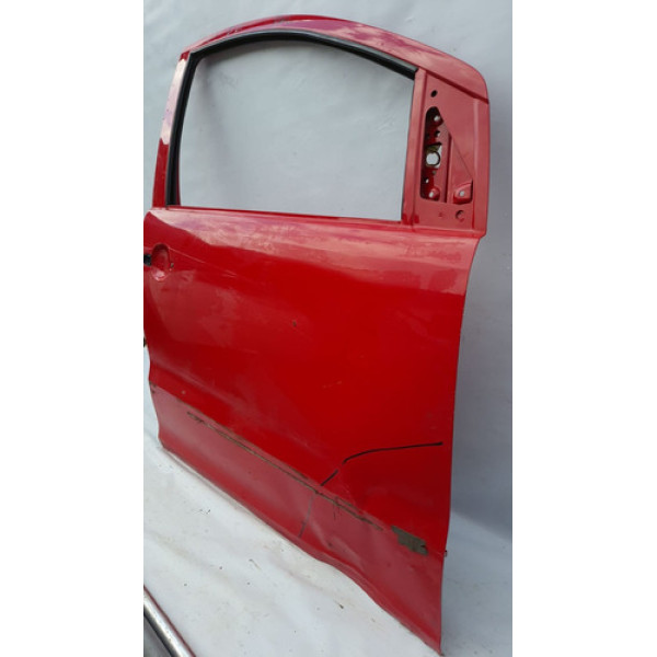 Porta Dianteira Direita Fox 2010 2011 2012 2013 Detalhe