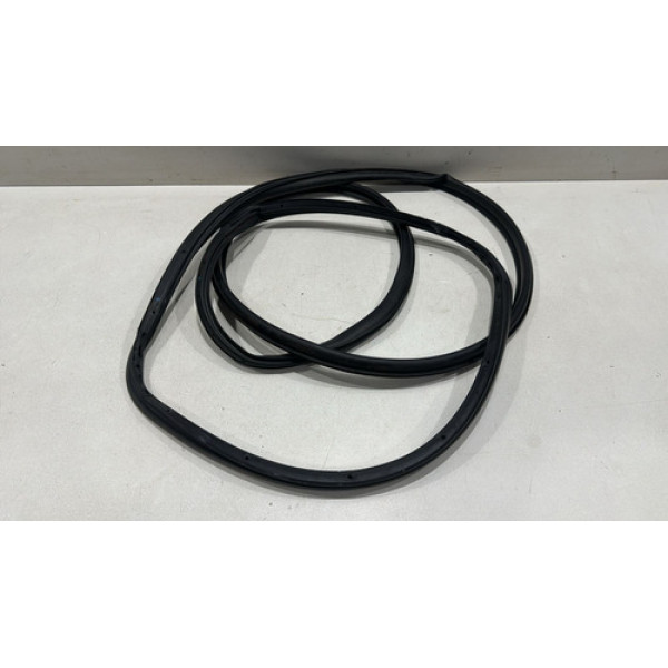 Borracha Porta Traseira Direita Compass 17/ 20 Fixa Na Porta