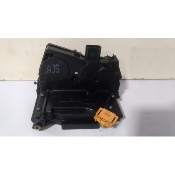 Fechadura Da Porta Dianteira Direita Onix Novo/prisma/spin