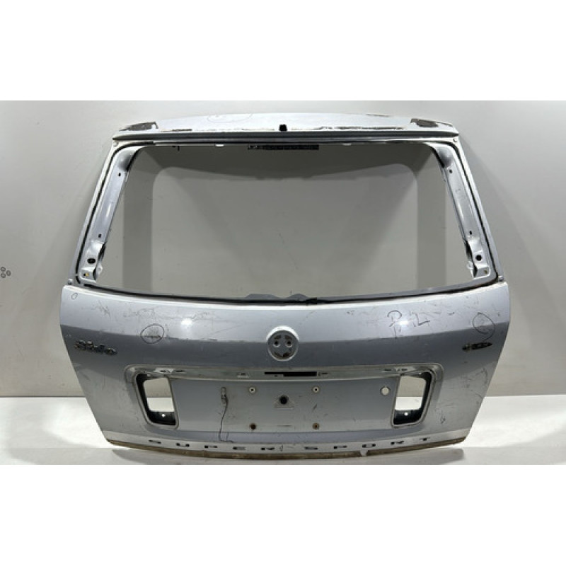 Tampao Tampa Traseira Fiat Stilo 2003 2004 2005 2006 2008 Tampao Tampa Traseira Fiat Stilo 2003 2004 2005 2006 2008