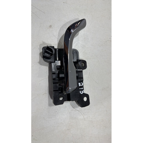 Maçaneta Interna Traseira Direita Hb20 2020/2022 Cromada