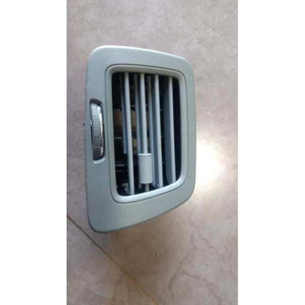 Difusor De Ar Cinza Lateral Esquerda Gm Cobalt Spin