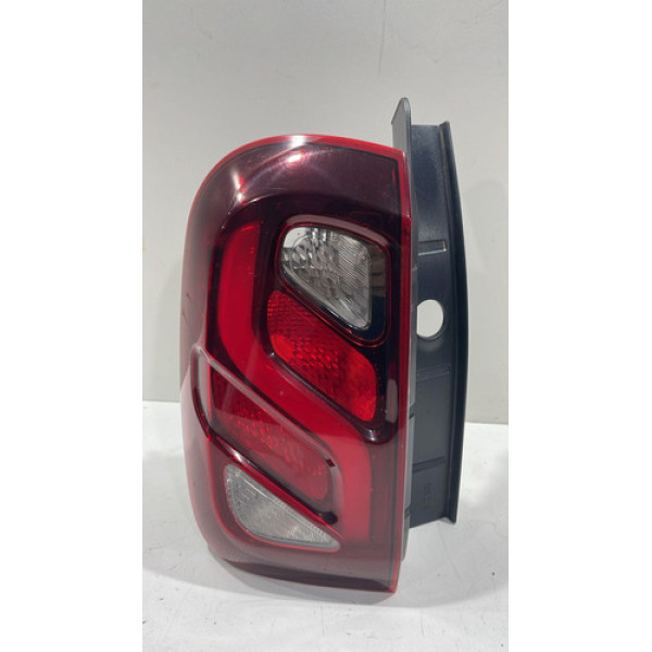 Lanterna Esquerda Duster 2016 2017 2018 2019 2020