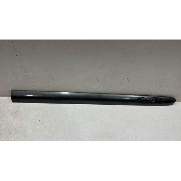 Friso Da Porta Dianteira Direita Clio 4p 00 Á 05 8200027505