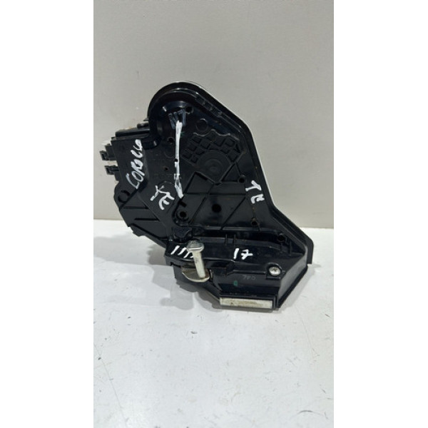 Fechadura Porta Traseira Esquerda Toyota Corolla 2015/2018