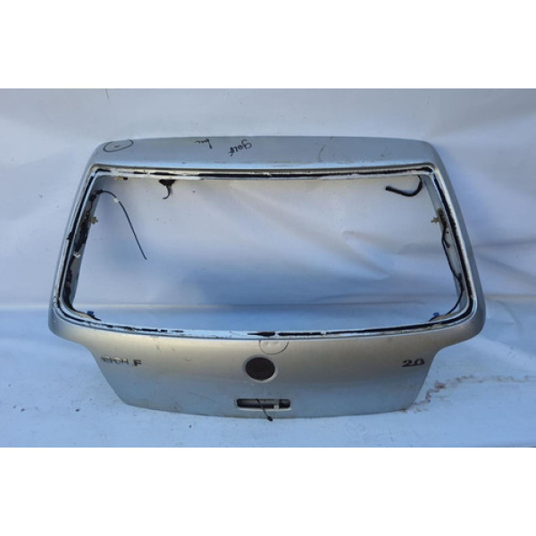 Tampa Traseira Golf 2001 2002 2003 2004 2005 A 2006