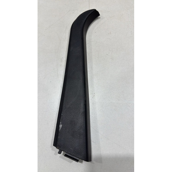 Moldura Vidro Interna Tras Esquerda Jeep Renegade 1002692960
