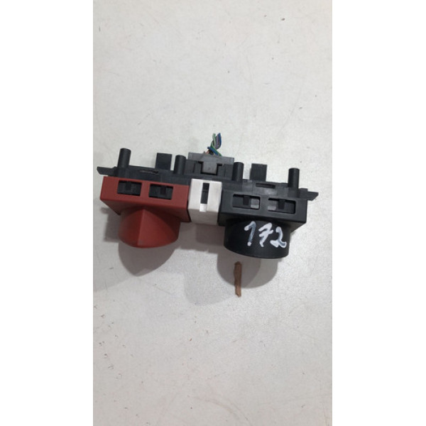 Botão Pisca Alerta / Trava Renault Megane 2007 A 2013