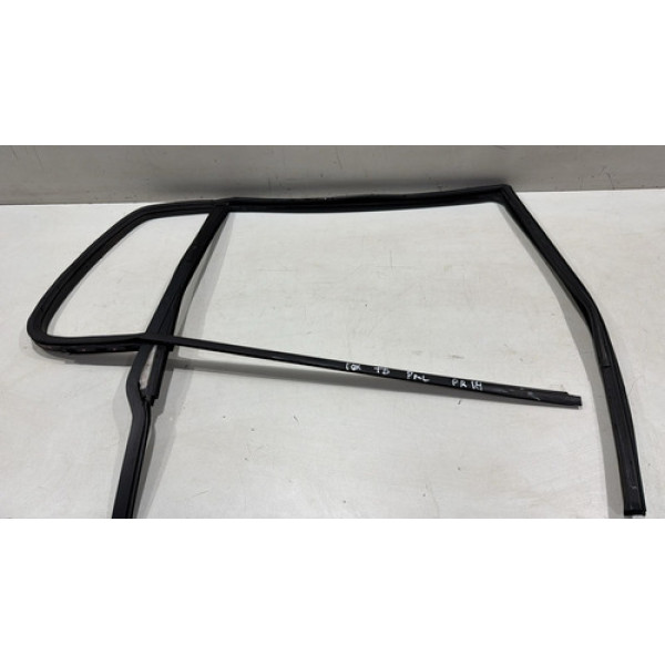 Borracha Canaleta Pestana Traseira Direita Fox 2010/2019