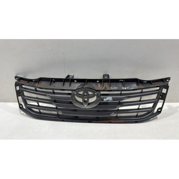 Grade Radiador Parachoque Toyota Hilux 2012 Á 2015 Usado