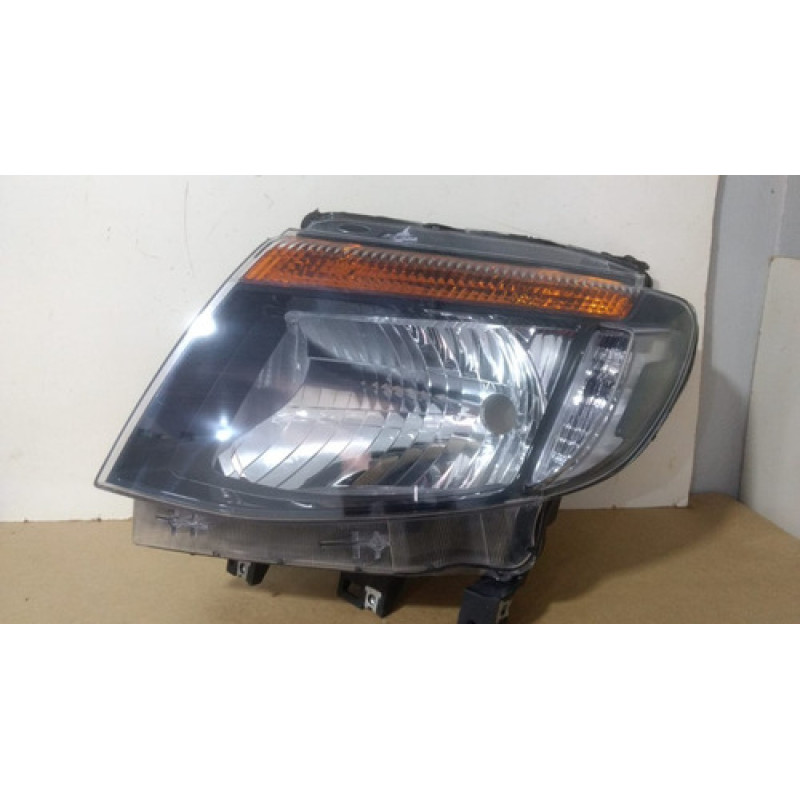 Farol Lado Esquerdo Ford Ranger 2013 2015 2016 Original Farol Lado Esquerdo Ford Ranger 2013 2015 2016 Original