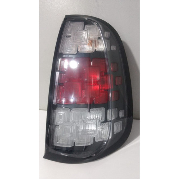 Lanterna Traseira Uno 2015 2016 2018 Original Fiat Direito