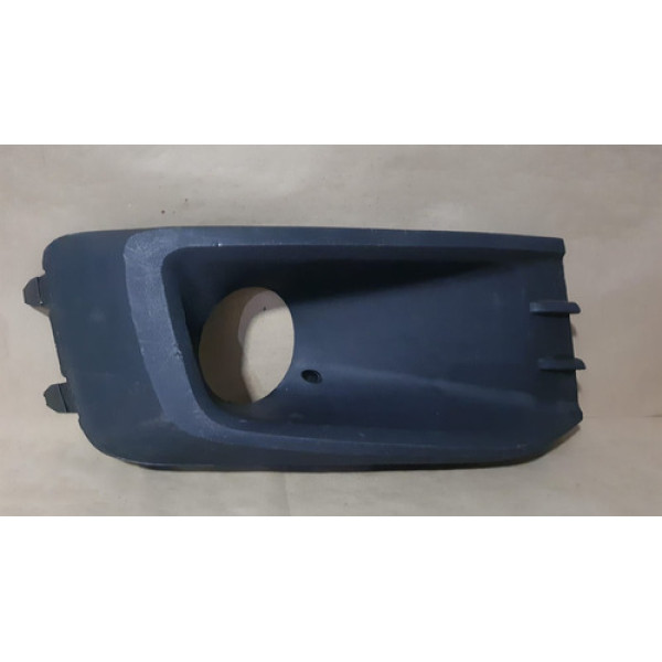 Grade Moldura Farol De Milha Direito Saveiro G6 2013/2016