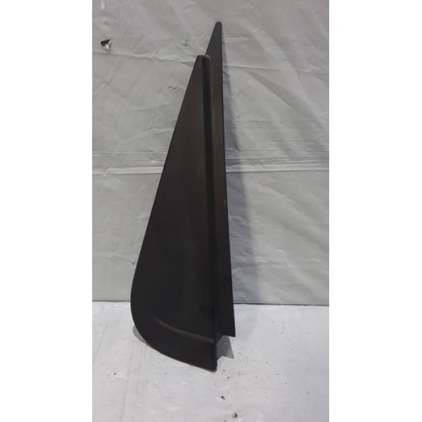 Acab. Externo Porta Traseira Direita  Duster 2014 822347891r