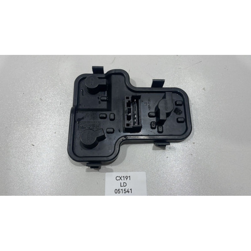 Circuito Soquete Lanterna Direito Fiat Uno 2004 A 2013 Circuito Soquete Lanterna Direito Fiat Uno 2004 A 2013