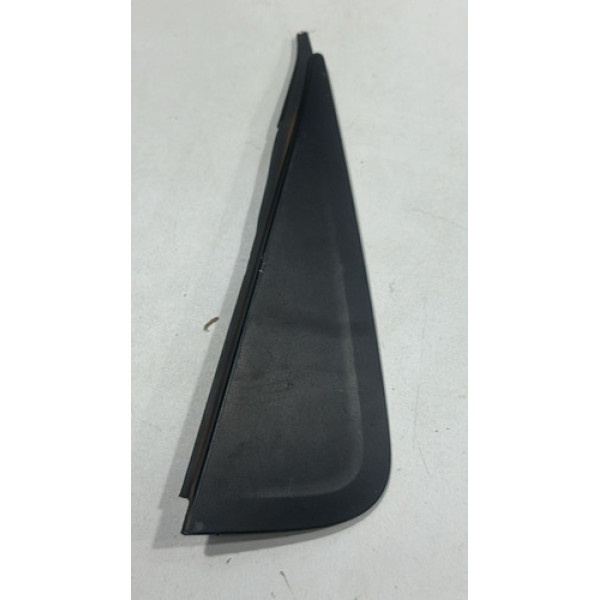 Acabamento Coluna Porta Traseira Esquerda Duster 2015 2021