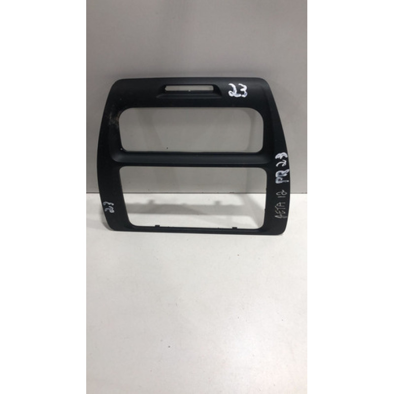 Moldura Rádio Vw Jetta 2.0 2011 2012 5c6853071a Moldura Rádio Vw Jetta 2.0 2011 2012 5c6853071a