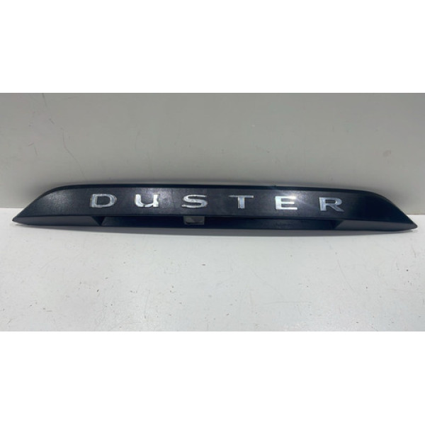 Moldura Régua Tampa Traseira Renault Duster 2021 2022 2023