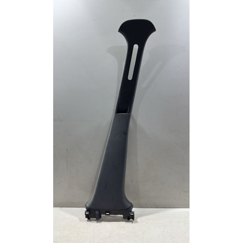 Acabamento Coluna Central Renault Clio 03 A 08 Direito 4p Acabamento Coluna Central Renault Clio 03 A 08 Direito 4p