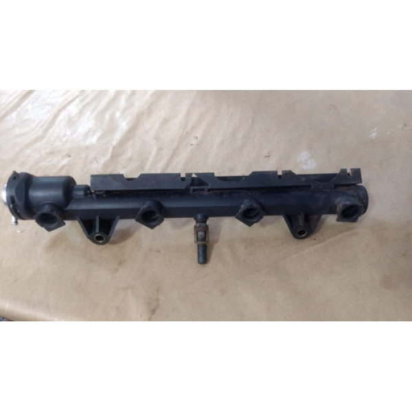 Flauta De Injeção Vw Gol Parati At 1.0 8v 030133329e 