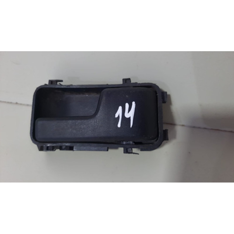 Maçaneta Interna Dianteira Direita Uno Fiorino 1984/2013 Maçaneta Interna Dianteira Direita Uno Fiorino 1984/2013