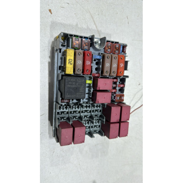 Caixa De Fusível Fiat Toro 51987784 Usado Original
