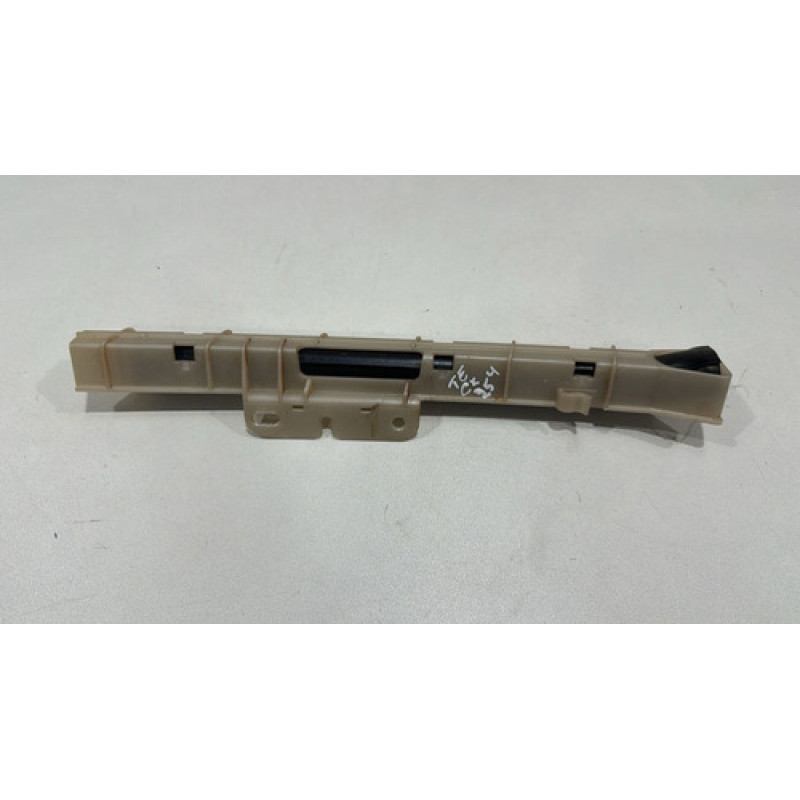 Guia Canaleta Vidro Porta Traseira Esquerd Fiat Toro 18 Á 21 Guia Canaleta Vidro Porta Traseira Esquerd Fiat Toro 18 Á 21