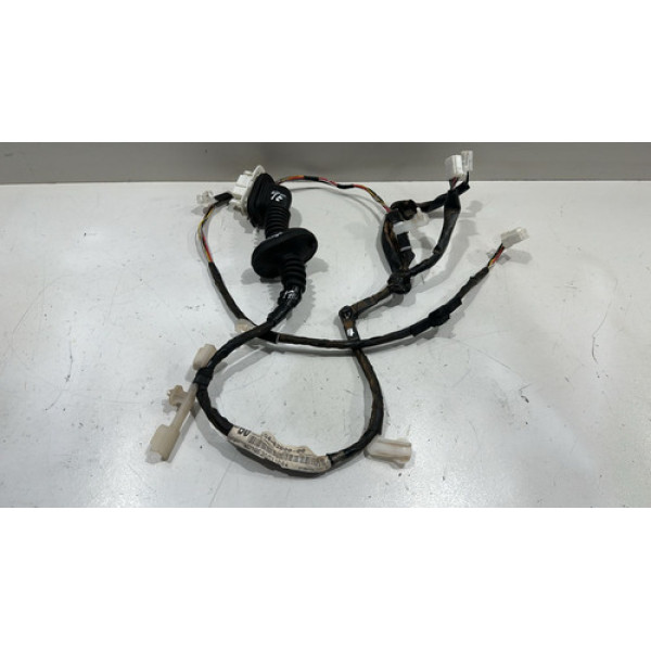 Chicote Porta Traseira Esquerda Toyota Corolla 2015/2018.