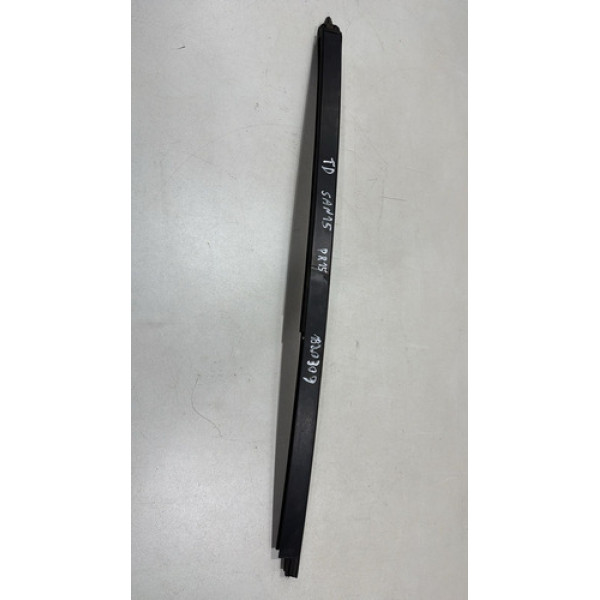 Guia Vidro Porta Traseira Direita Renault Sandero 2015/2020