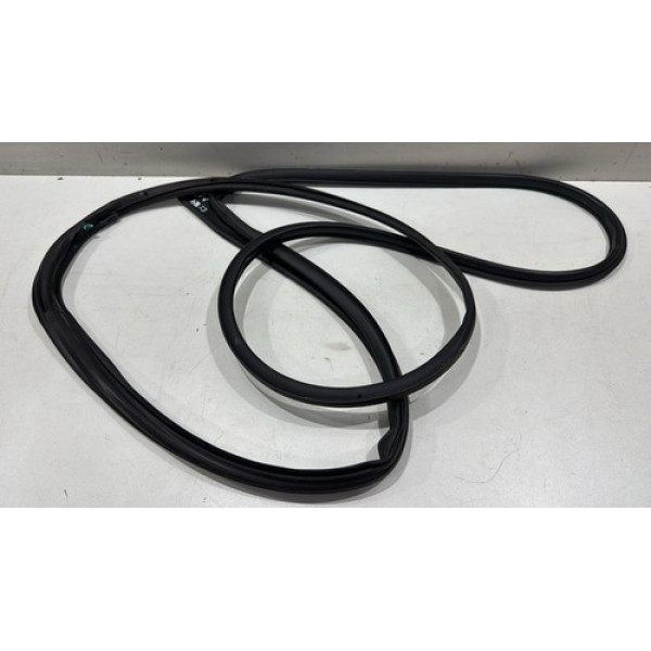 Borracha Guarnição Dianteira Direita Gm Onix 2013/19 Usado