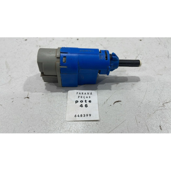 Interruptor Embreage Duster Sandero 253255192r  Usado