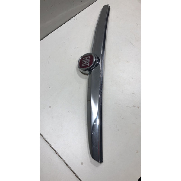 Friso Frontal Cromado Fiat Punto 2013 Á 2016 Original