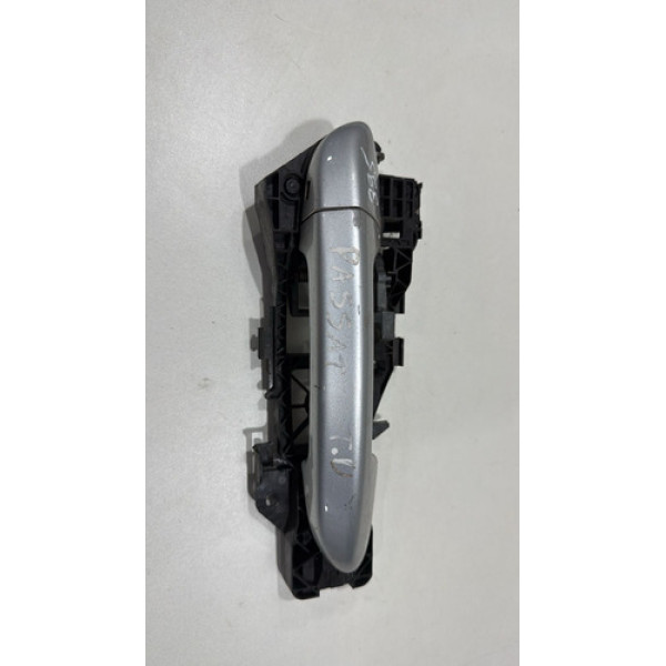 Maçaneta Externa Traseira Lado Direito Passat 2012