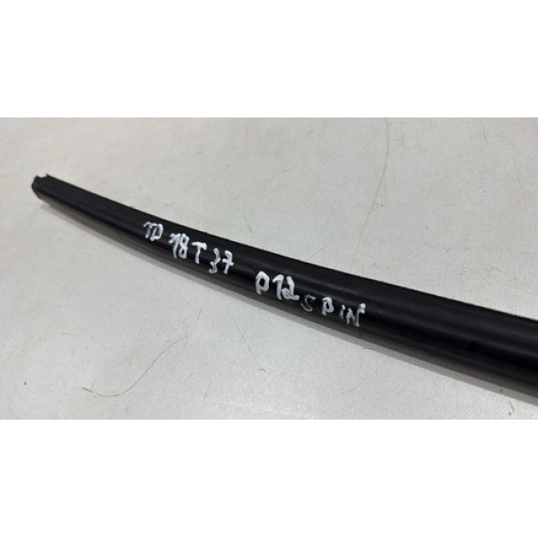 Pestana Externa Porta Traseira Direita  Gm Spin 2015 Á 2021