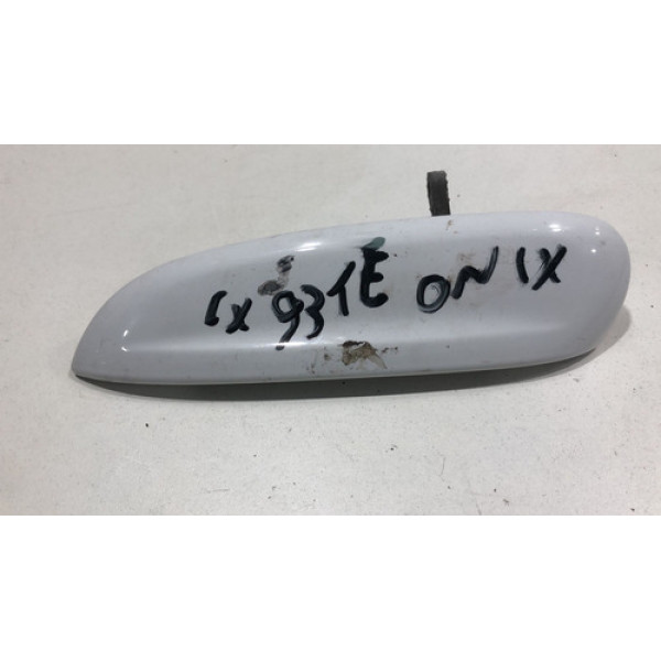 Maçaneta Externa Traseiro Esquerda Onix 2013/2019 52045796