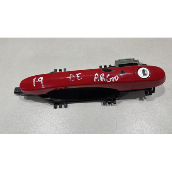 Maçaneta Externa Dianteira Esquerda Fiat Argo 2017 A 2022