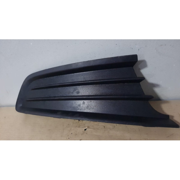 Grade Moldura Farol De Milha S/furo Gol Voyage Ld 5u0853666g